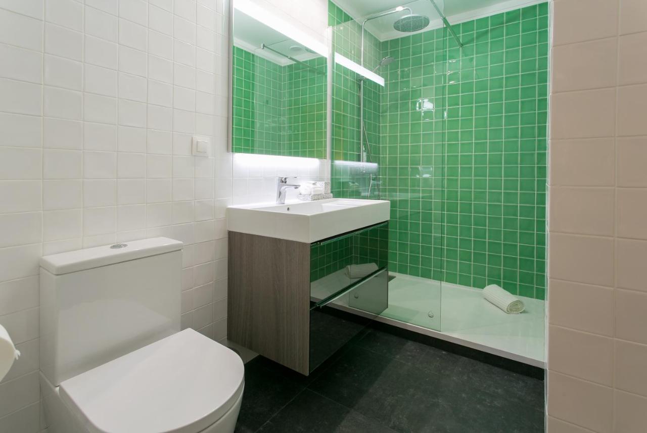 Lisbon Luxury Retreat! 2 Suites, Balcony & Views!! Eksteriør billede